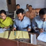 यूपी - यूपी बोर्ड: कॉपियों का मूल्यांकन 18 मार्च से, एक दिन में 45 आंसरशीट जांच सकेंगे शिक्षक; जानिए पूरा कार्यक्रम