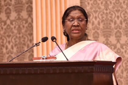 Droupadi - Droupadi Murmu: दार्जिलिंग में गूंजा संथाल समाज का इतिहास, राष्ट्रपति बोलीं- प्रकृति-विकास का संतुलन बनाए रखें