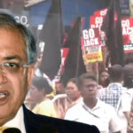 Kolkata: - Kolkata: कालीघाट मंदिर पहुंचे सीईसी ज्ञानेश कुमार, विरोध में लोगों ने दिखाए काले झंडे; लगाए वापस जाओ के नारे