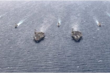 War: - War: युद्ध की तपिश से झुलस रहा देश का निर्यात कारोबार, 40 से 45 हजार कंटेनर बीच राह अटके, आर्थिक मार का खतरा