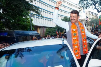 Mumbai: - Mumbai: महाराष्ट्र सरकार ने महिला कर्मचारियों को दी बड़ी राहत, ऑफिस आने-जाने का समय सुविधानुसार बदल सकेंगी