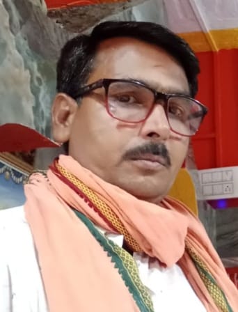 Lakhimpur - Lakhimpur Kheri News: रात में बीमार पड़ना गुनाह, खंडहर आवासों के कारण डॉक्टर नहीं रुकते