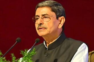 West - West Bengal: आर.एन. रवि लेंगे पश्चिम बंगाल के राज्यपाल पद की शपथ, ममता बनर्जी और शुभेंदु अधिकारी रहेंगे मौजूद