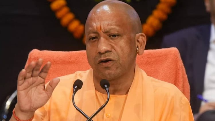 UP: सीएम - UP: सीएम योगी संग चार राज्यों के मुख्यमंत्री और संघ प्रमुख, एक साथ आ रहे वृंदावन; आश्रम का करेंगे लोकार्पण