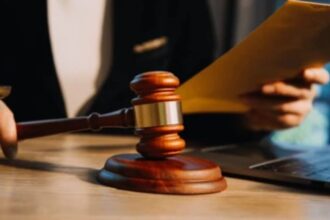 High - High Court : घर में नमाज पढ़ने से रोकने के मामले में बरेली के डीएम-एसएसपी तलब