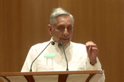 'पाकिस्तान - 'पाकिस्तान से सीधे संवाद जरूरी': मणिशंकर अय्यर बोले- हिंदू राष्ट्र सोच भारत के लिए खतरा, बंट सकते हैं 43 राज्य