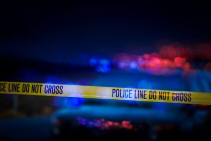 Telangana: - Telangana: फार्महाउस की अवैध पार्टी में नेताओं और व्यापारियों का लगा जमघट, पुलिस ने जब्त किया नशीला पदार्थ