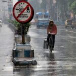 Weather: - Weather: दिल्ली-NCR में बदला मौसम का मिजाज, कई इलाकों में बारिश; पश्चिमी विक्षोभ का देश में दिखेगा असर