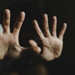 UP: दुष्कर्म - UP: दुष्कर्म पीड़िता पर जानलेवा हमला, गंभीर घायल, समझौते के लिए दबाव बना रहा था जेल से बाहर आया आरोपी