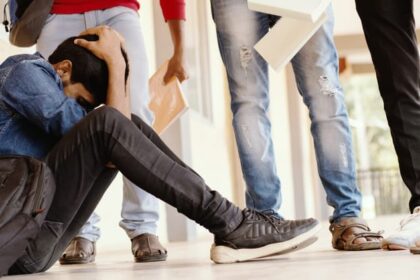 रैगिंग - रैगिंग : अयोध्या मेडिकल कॉलेज में बीएससी नर्सिंग छात्र को सीनियरों ने बुरी तरह पीटा, एफआईआर दर्ज कर जांच शुरू