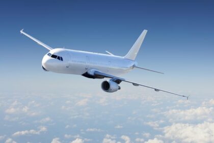 West - West Asia Crisis: पश्चिम एशिया के लिए आज से शुरू होगी 48 उड़ानें, यात्रियों को मिलेगी रिफंड-रीबुकिंग की सुविधा