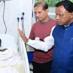 Odisha: - Odisha: कटक के एससीबी मेडिकल कॉलेज अस्पताल में लगी आग, दस मरीजों की मौत