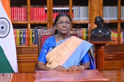 Odisha: - Odisha: ओडिशा अग्निकांड पर राष्ट्रपति-PMO ने जताया दुख, मृतकों के परिजनों के लिए 2 लाख की सहायता राशि का एलान