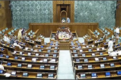 Suspension - Suspension of Opposition MPs: कल रद्द हो सकता है आठ सांसदों का निलंबन; ओम बिरला के साथ बैठक में बनी सहमति