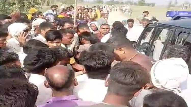 UP News: - UP News: लखीमपुर खीरी में खेत पर गए युवक को बाघ ने मार डाला, 25 अप्रैल को होनी थी शादी