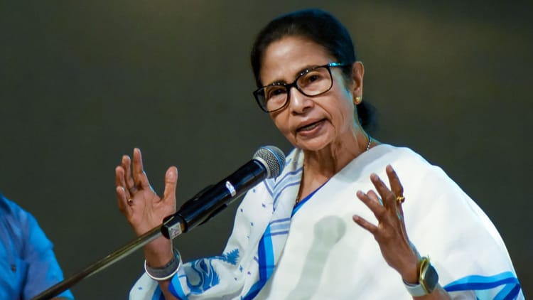 बंगाल - बंगाल चुनाव: ममता बनर्जी ने जारी की 291 उम्मीदवारों की सूची, दार्जिलिंग की 3 सीटें सहयोगी को दीं