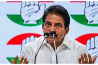 क्या - क्या केरल चुनाव में सबरीमाला पर भी मतदान?: कांग्रेस ने 'महिला प्रवेश' का मुद्दा उठाया, CM विजयन को दी चुनौती