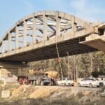 Lakhimpur - Lakhimpur Kheri News: बंद फाटक से बढ़ी दूरी, लोग बेहाल