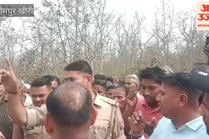 Lakhimpur - Lakhimpur Kheri: बाघ के हमले में युवक की मौत, परिजनों ने हाईवे पर शव रखकर लगाया जाम