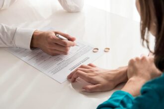 Prayagraj - Prayagraj : देवर से नहीं किया निकाह तो पति ने तीन तलाक देकर ससुराल से निकाला