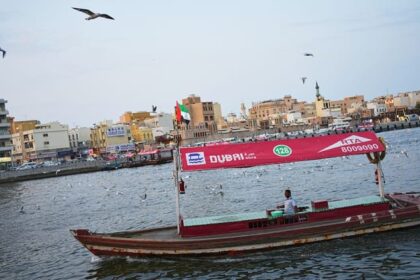 दुबई - दुबई में कैसा चल रहा है जन-जीवन?: सुरक्षित जीवन को घेर रहा है असुरक्षा का भाव; कारोबार, शिपिंग सब ठप