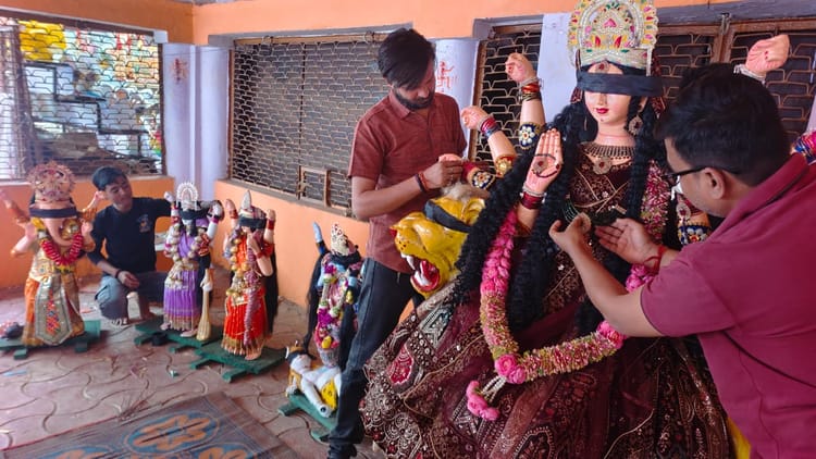 Lakhimpur - Lakhimpur Kheri News: आज से चैत्र नवरात्र, सज गए देवी मंदिर