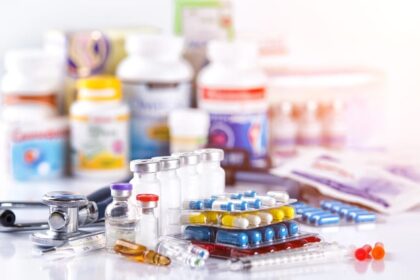 CDSCO: - CDSCO: अब पूरे देश में एक जैसे नियम से बनेगी दवा, पूरा डोजियर देने पर ही मिलेगा लाइसेंस; सीडीएससीओ का निर्देश