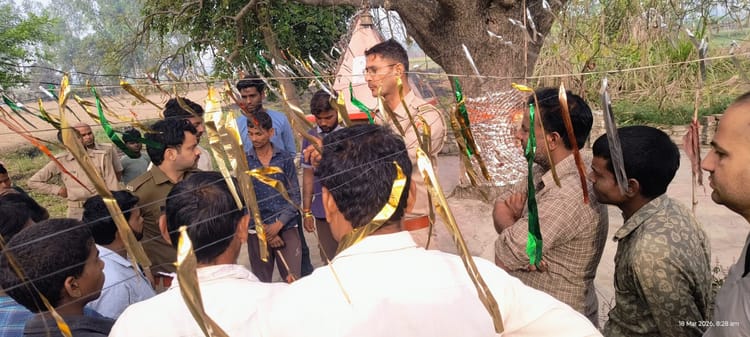 Lakhimpur - Lakhimpur Kheri News: मंदिर में मां दुर्गा की मूर्ति की खंडित, तनाव