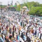 Eid 2026: - Eid 2026: बरेली के ईदगाह में सुबह 10:30 बजे अदा की जाएगी मुख्य नमाज, मस्जिदों से भी वक्त का एलान