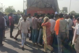 Kanpur - Kanpur Accident: दूध टैंकर ने बाइक सवारों का रौंदा, तीन दोस्तों की मौत, अंतिम संस्कार में जाते समय हादसा