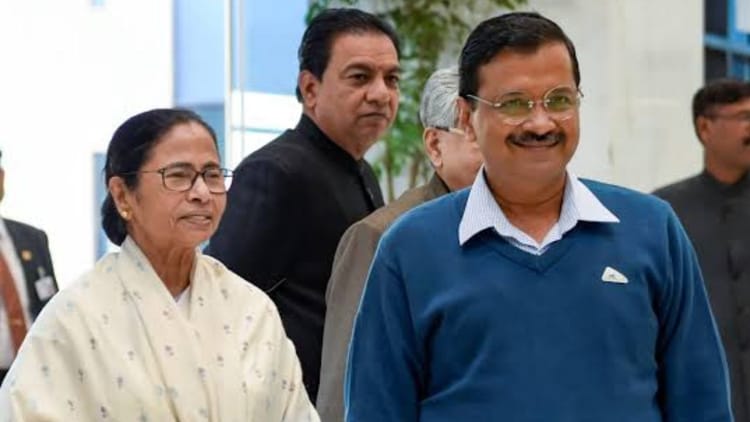 Bengal - Bengal Election:'भाजपा का हथियार बन गया है चुनाव आयोग', ममता के समर्थन में उतरे केजरीवाल