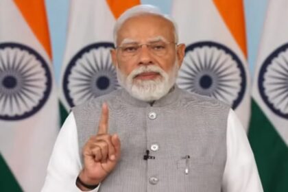 कतर के - कतर के अमीर से PM मोदी ने की बात: होर्मुज सुरक्षा का उठाया मुद्दा और हमलों की निंदा की, ईद की भी दी शुभकामनाएं
