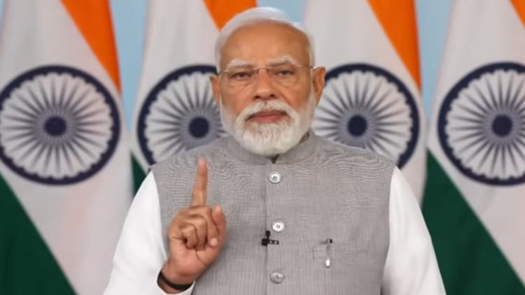 कतर के - कतर के अमीर से PM मोदी ने की बात: होर्मुज सुरक्षा का उठाया मुद्दा और हमलों की निंदा की, ईद की भी दी शुभकामनाएं