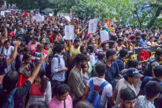 'मैं - 'मैं उम्मीदवार बनना चाहती हूं': BJP की टिकट पर चुनाव लड़ सकतीं हैं RG कर पीड़िता की मां, कैसे जाएंगी विधानसभा?