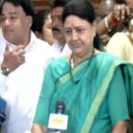 Tamil - Tamil Nadu Polls: शशिकला की AIPTMMK और रामदास के PMK के गठबंधन से हलचल, 234 सीटों पर साथ लड़ने की तैयारी