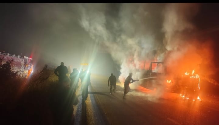 मौत को - मौत को मात: आंध्र प्रदेश में धूं-धूं कर जली बस, बाल-बाल बचे विधायक और 36 यात्री