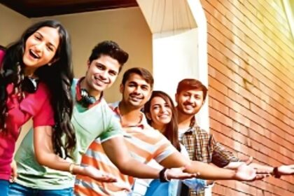 बदलाव: - बदलाव: जाम होते दिमाग को बचाने का जेन-जी इंतजाम, राहत के लिए अपनाए टेक कर्फ्यू और डिजिटल डिटॉक्स जैसे नए तरीके