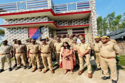 UP News: - UP News: लखीमपुर खीरी में अंतरराष्ट्रीय ड्रग तस्कर विक्की नेपाली पर बड़ी कार्रवाई, 40 लाख का मकान कुर्क