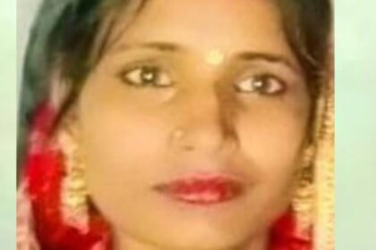 Barabanki: - Barabanki: दूसरे युवक से बात करती थी पत्नी, युवक पहुंचा थाने, समझौते के बाद विवाहिता ने दे दी जान