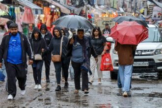 Weather - Weather Update: उत्तर से पूर्वोत्तर भारत तक तेजी से बदलेगा मौसम, कहीं बारिश-आंधी तो कहीं गर्मी बढ़ने के आसार