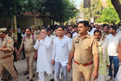 UP: चेहरे - UP: चेहरे पर न मलाल और न शिकन, फैसला सुन मुस्कुराया कमलेश पाठक, सजा सुनकर अन्य दोषी रहे गए सन्न, पढ़ें मामला