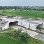 Railways: - Railways: अब ट्रेन की पटरी पार करना नहीं होगा जानलेवा, रेलवे तैयार करेगा ऐसे स्मार्ट रास्ते