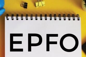 UP News: - UP News: EPFO के पैसे जमा करने में देरी पर डलमऊ बीडीओ के खिलाफ अरेस्ट वारंट जारी, रिकवरी ऑफिसर ने की कार्रवाई