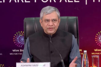 Social - Social Media: बच्चों में सोशल मीडिया की लत बनी चुनौती, केंद्रीय मंत्री वैष्णव बोले- नियमन पर आम सहमति जरूरी