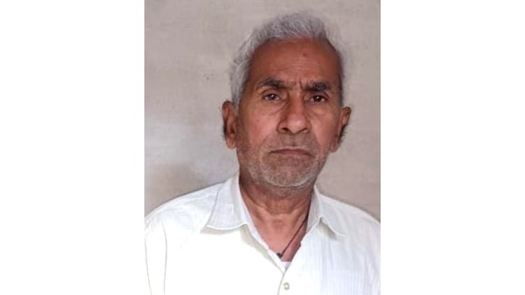 Hathras - Hathras Accident: ट्रैक्टर और टेंपो की भिड़ंत में वृद्ध की मौत, एक बच्ची व महिला घायल