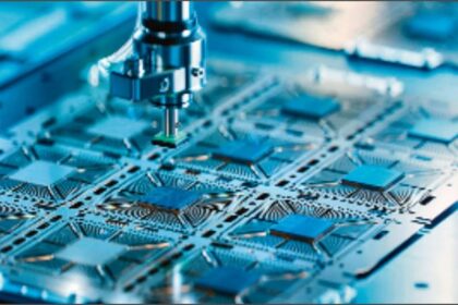 West - West Asia Crisis: परिवहन बाधित होने से बढ़ा हीलियम संकट, चिप उद्योग प्रभावित; हाई-टेक उद्योगों पर भी सीधा असर