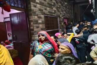 बेरहम - बेरहम पड़ोसी: बच्ची का गला काट ड्रम में ठूंसी लाश, इसलिए लाल कंबल ढ़का; फिर मासूम को तलाशने का करता रहा ढोंग