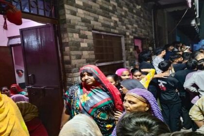 बेरहम - बेरहम पड़ोसी: बच्ची का गला काट ड्रम में ठूंसी लाश, इसलिए लाल कंबल ढ़का; फिर मासूम को तलाशने का करता रहा ढोंग