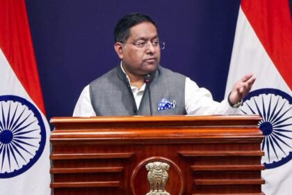 MEA: - MEA: ऊर्जा सुरक्षा से लेकर पश्चिम एशिया संकट पर विदेश मंत्रालय ने कही ये बात, जानें क्यों PAK को लगाई लताड़