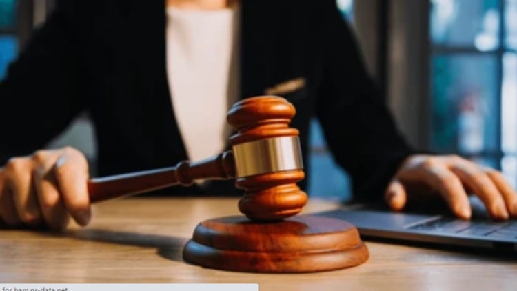 High - High Court : धूमनगंज थाने को अदालत में बदलने के मामले में नाराज कोर्ट ने दो पुलिस निरीक्षकों को तलब किया